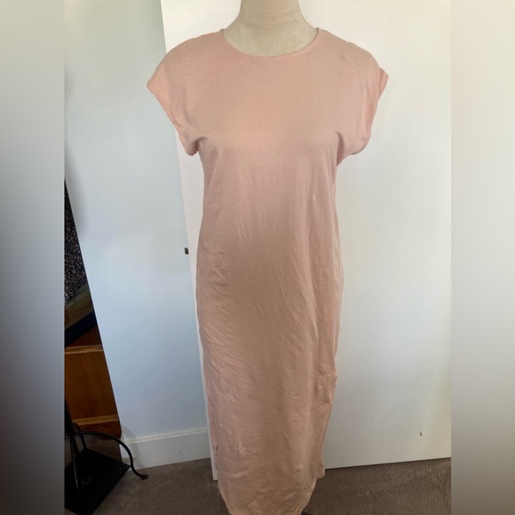 WVN organic cotton minimalist tee shirt dress - Picture 2 of 8